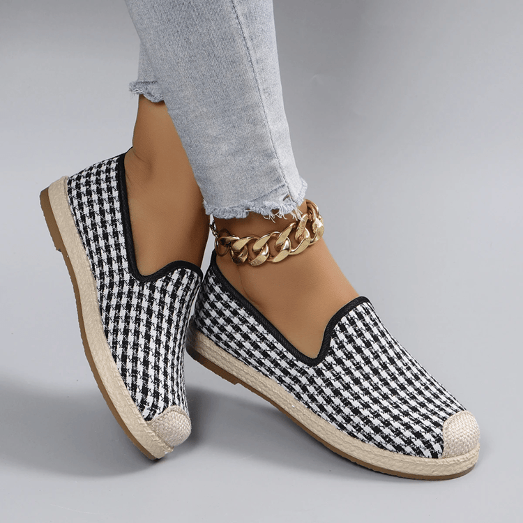 Lightweight Womens Sports Shoes Breathable Non Slip Casual Sneakers