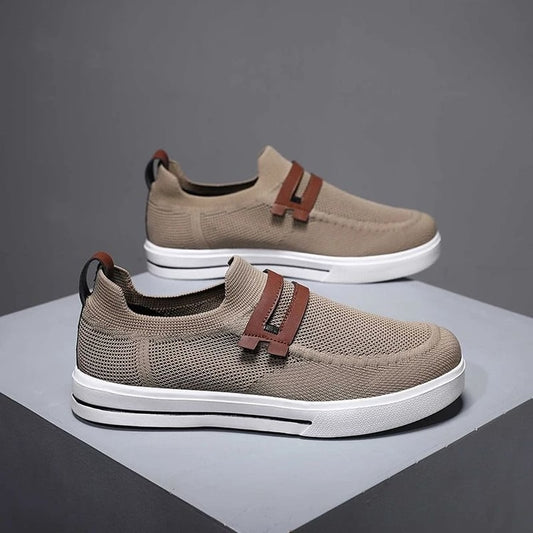 Men Mesh Breathable Walking Shoes Lightweight Outdoor Soft Sole Sneakers